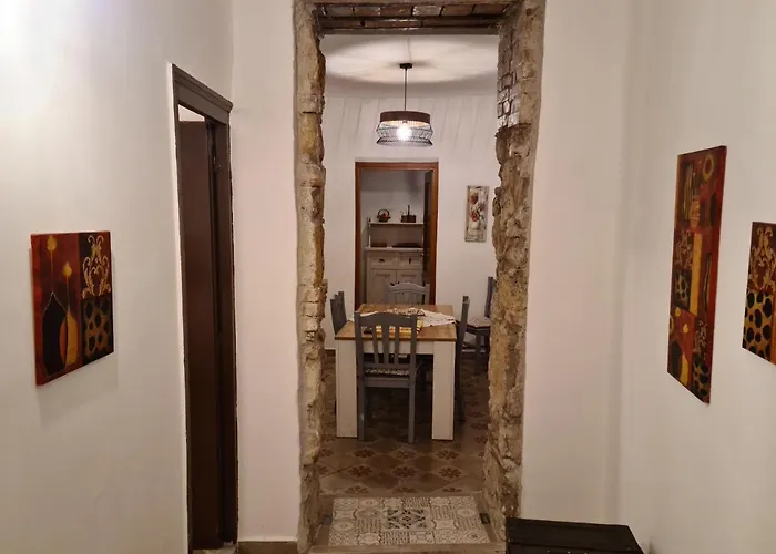 Agora Sant\'Anna Apartment