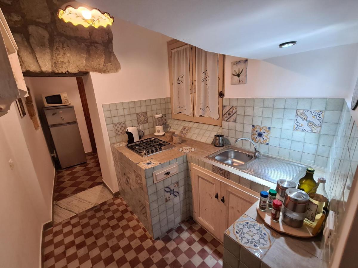 Agora Sant'anna Apartment Palermo